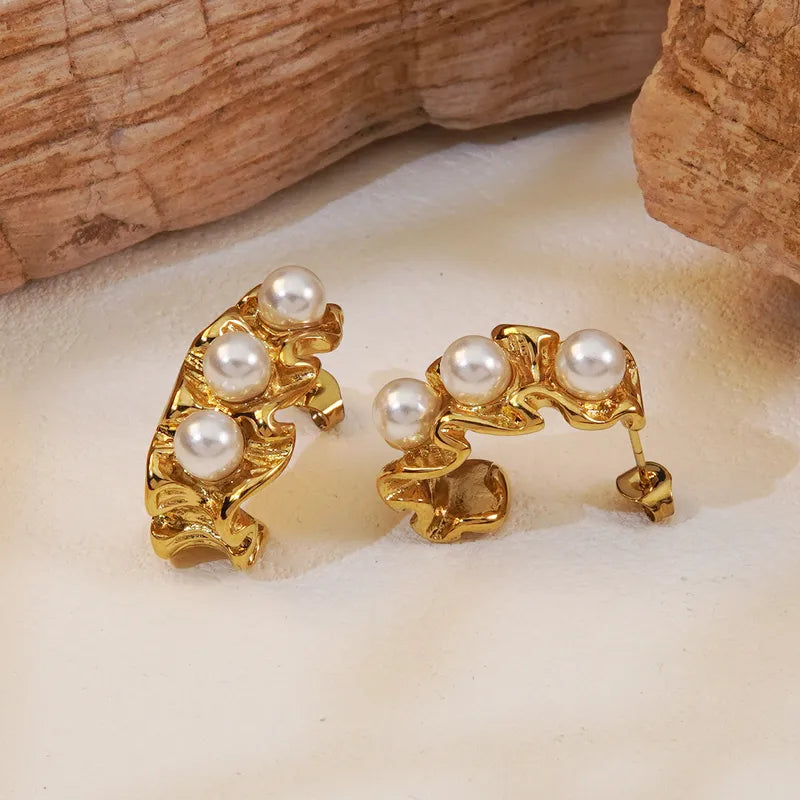 Pearl Cascade Earrings || DV30