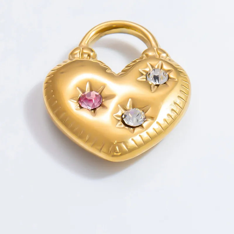 Heart-Shaped Charm || DV23