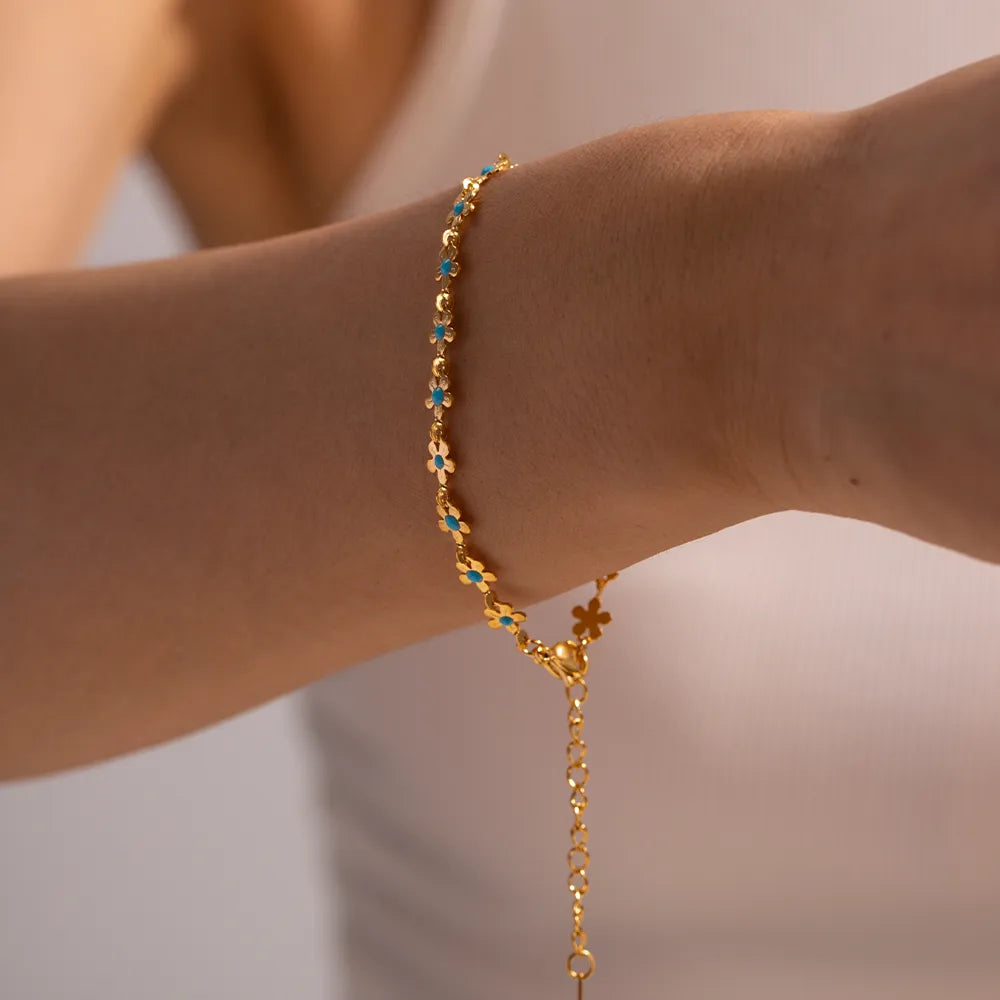 Daisy Charm Bracelet || DV29