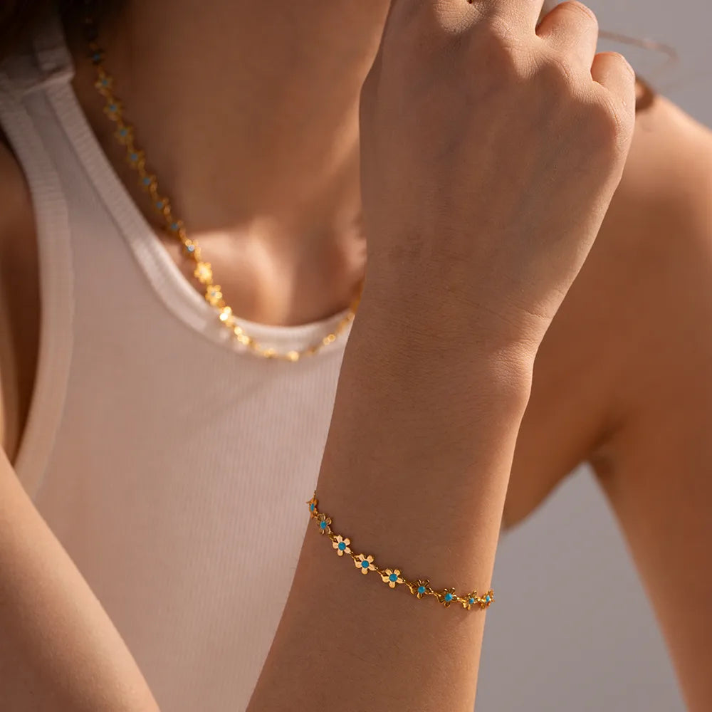 Daisy Charm Bracelet || DV29