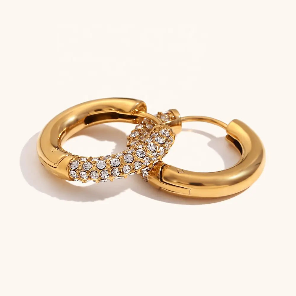 Stellar Pavé Gold Hoops || DV108