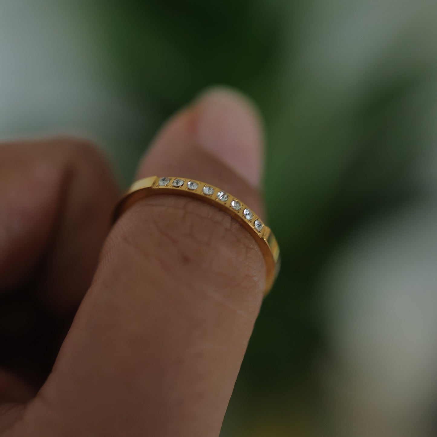 Elora Slim Diamond Band || DV159