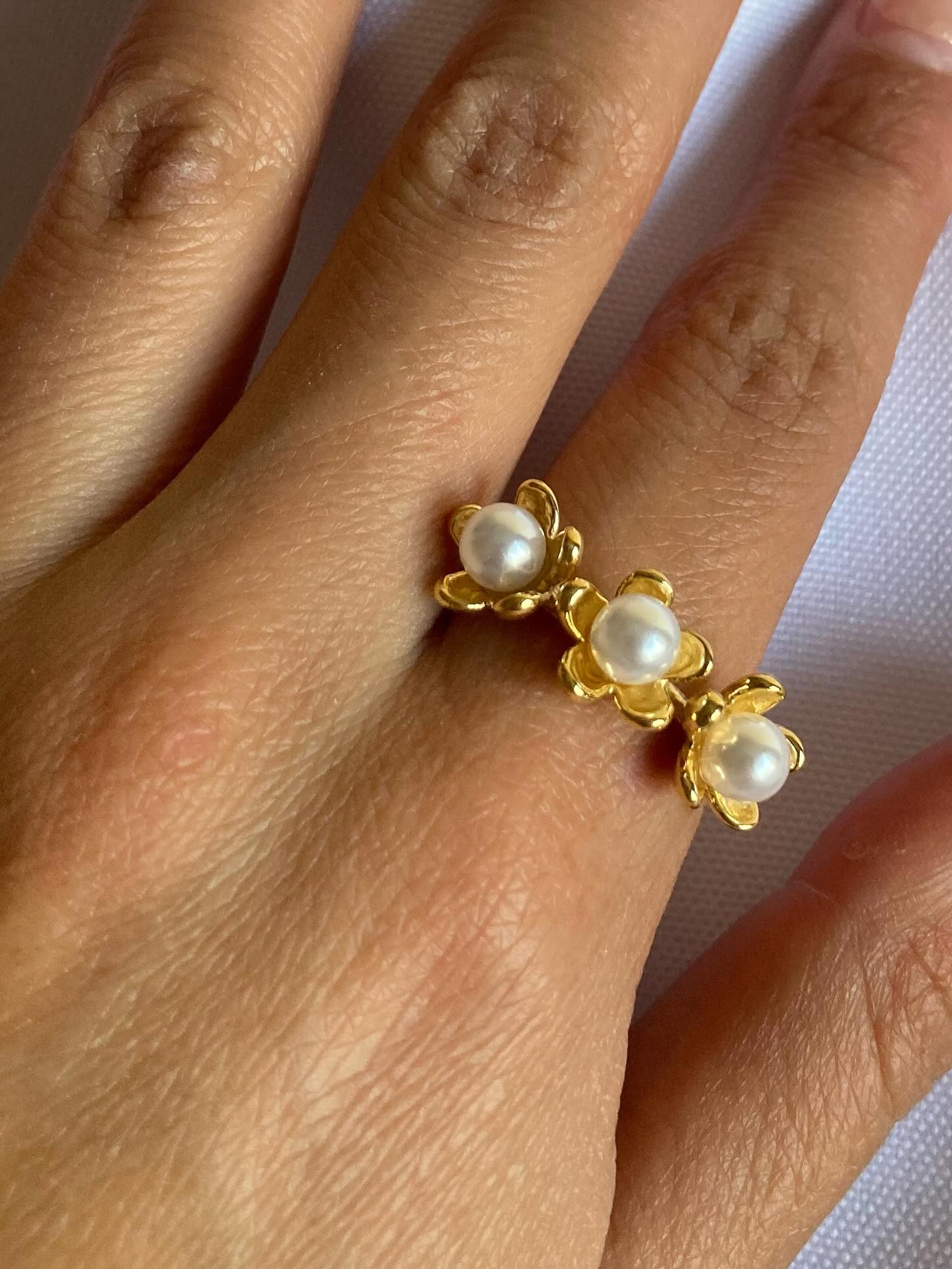 Petal Pearl Ring || DV208