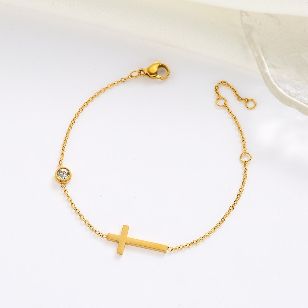 Gold-Plated Cross Bracelet || DV53