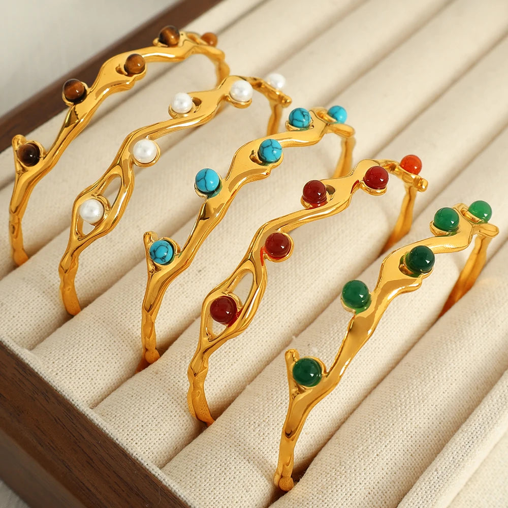 Golden Vine Cuff Bracelet || DV08