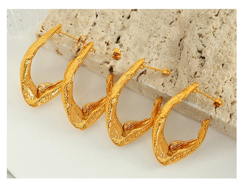 Textured Gold Bold Contemporary Earrings || DV05