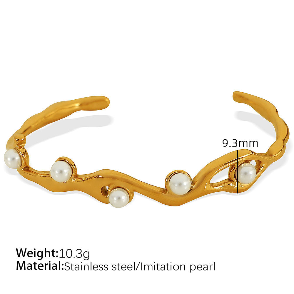 Golden Vine Cuff Bracelet || DV08