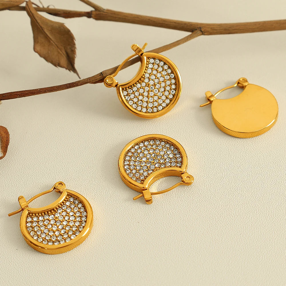 Luxe Crescent Hoop Earrings || DV12