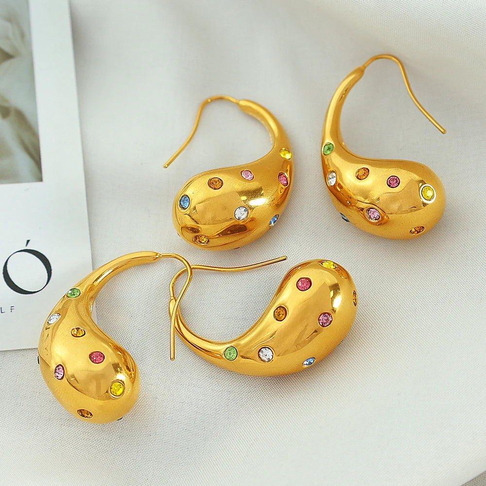 Gold Teardrop Hoop Earrings || DV04