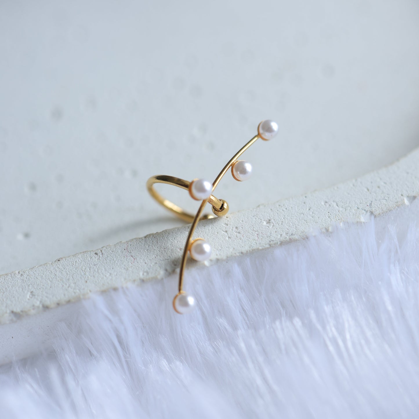 Celeste Single Ear Cuff (One Piece) || DV139