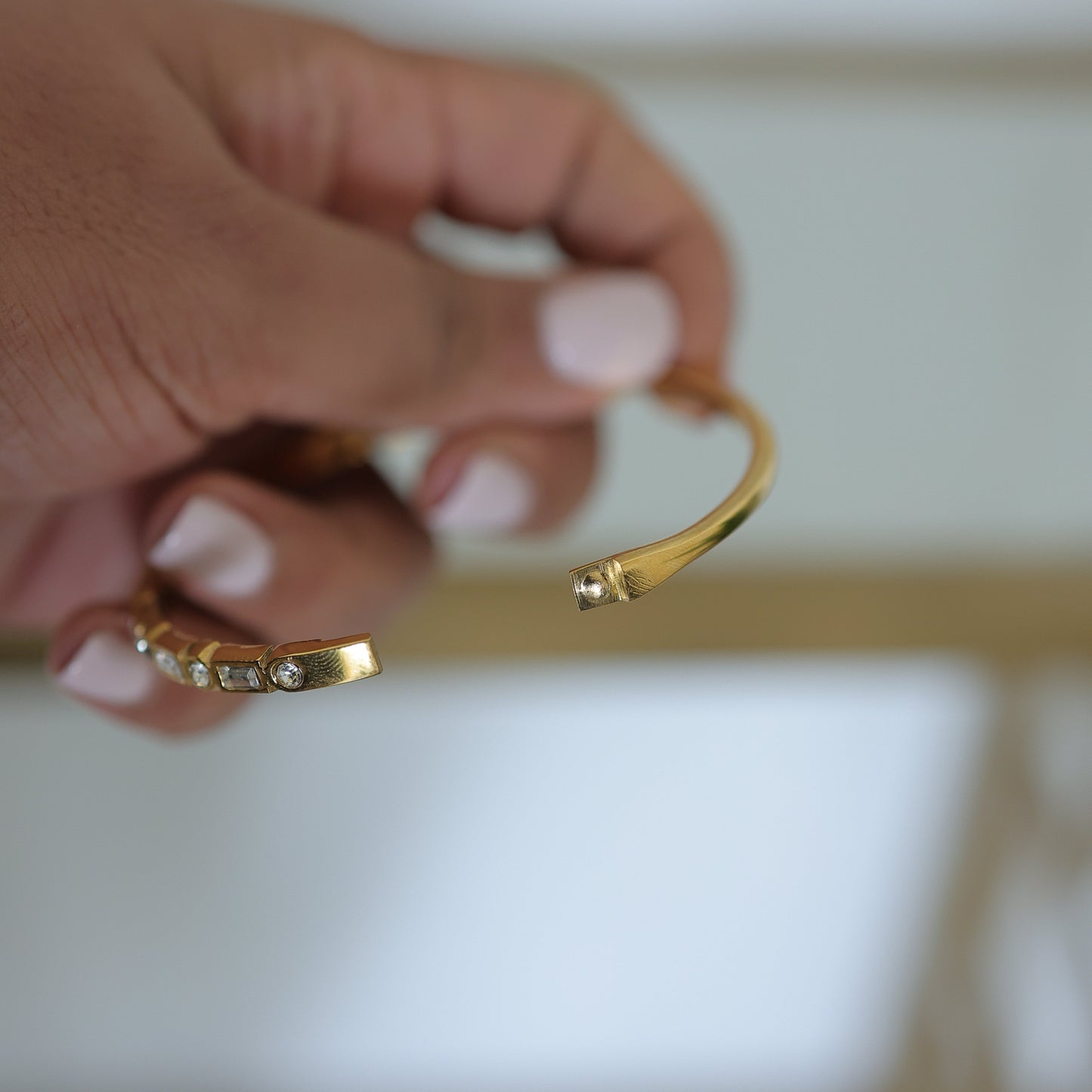 Aria CZ Diamond Bangle || DV145