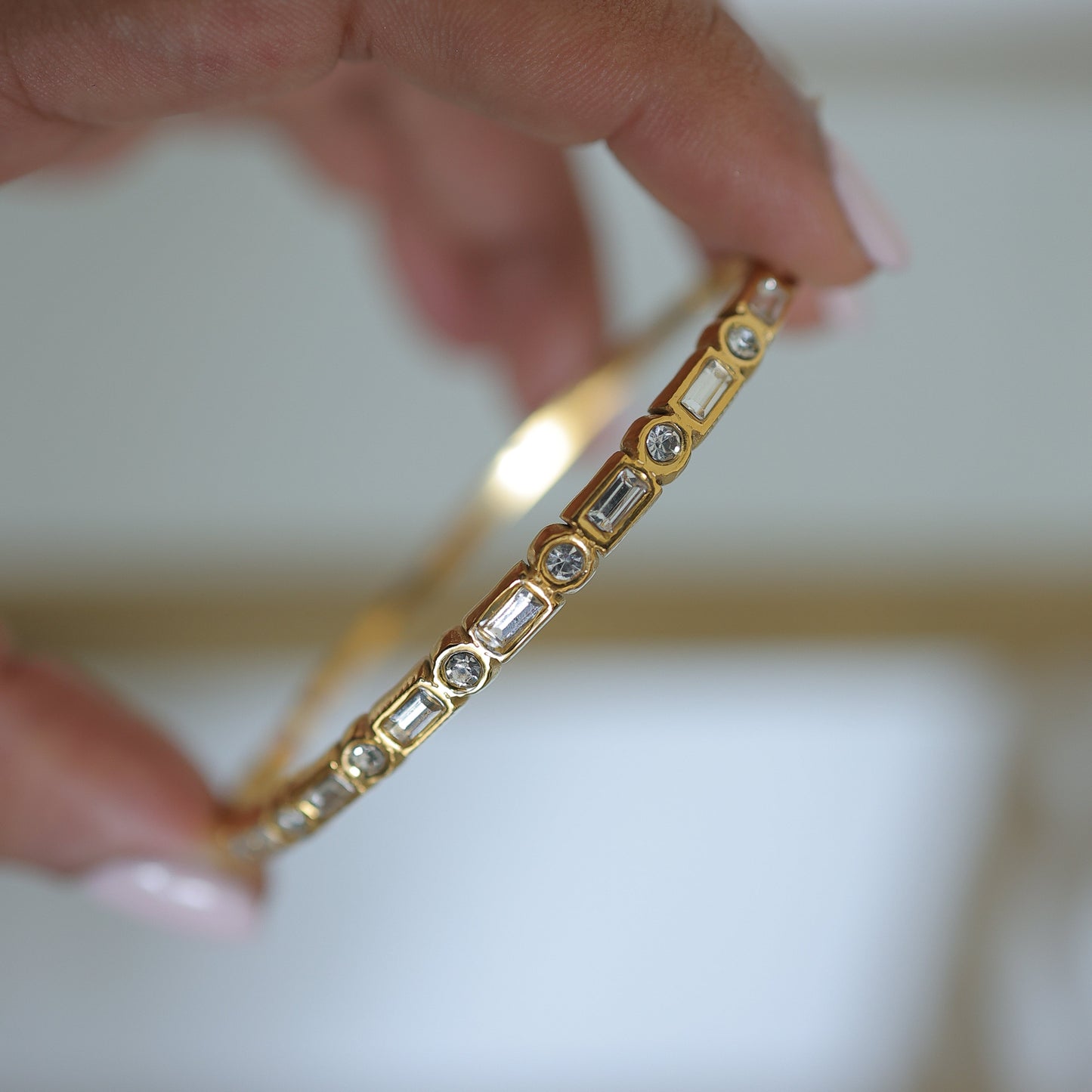 Aria CZ Diamond Bangle || DV145