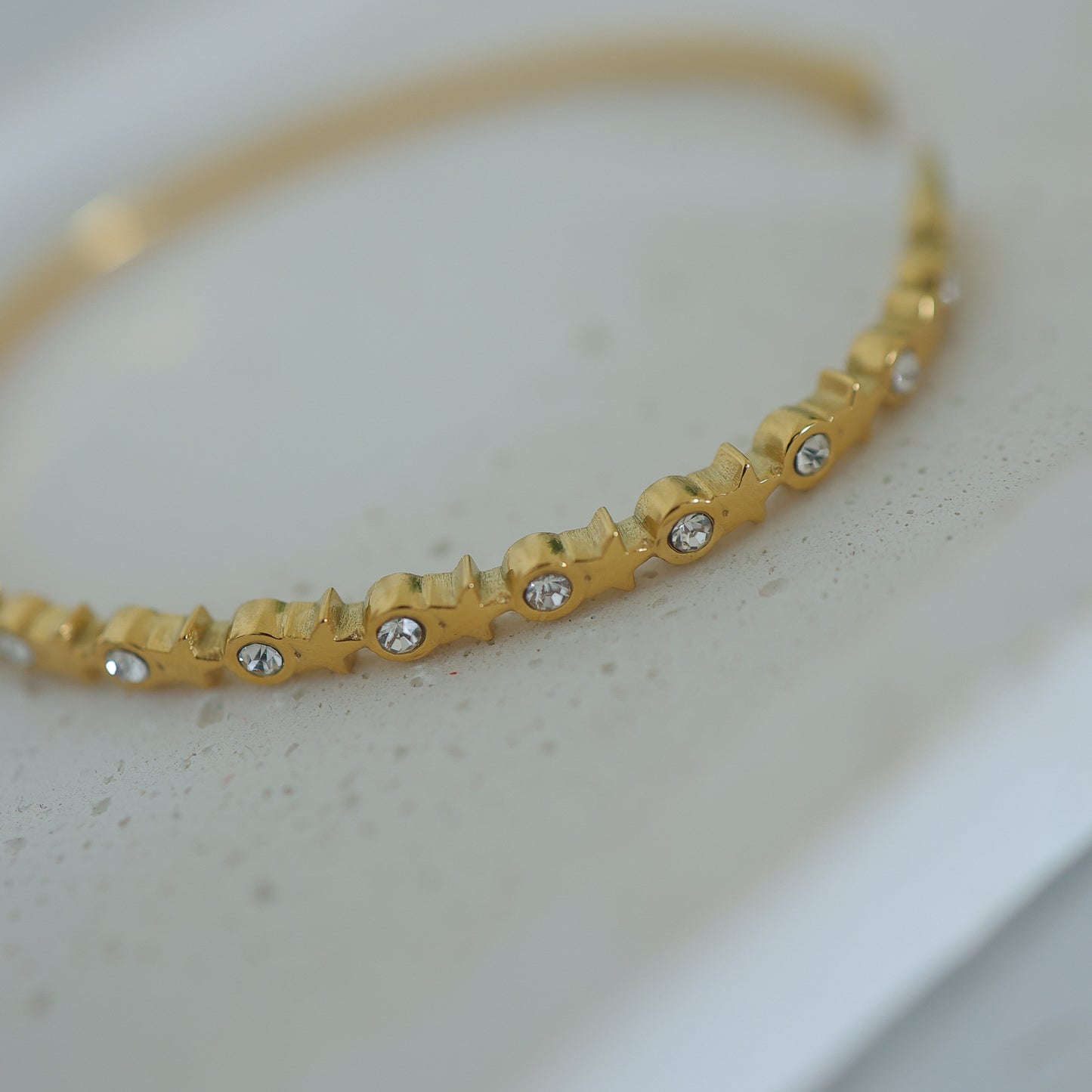 Aurora Dainty Bangle || DV146