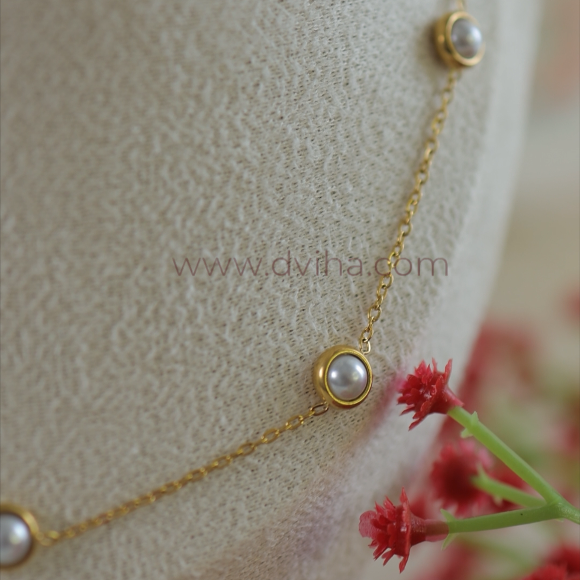 Pearl Whisper Chain || DV59