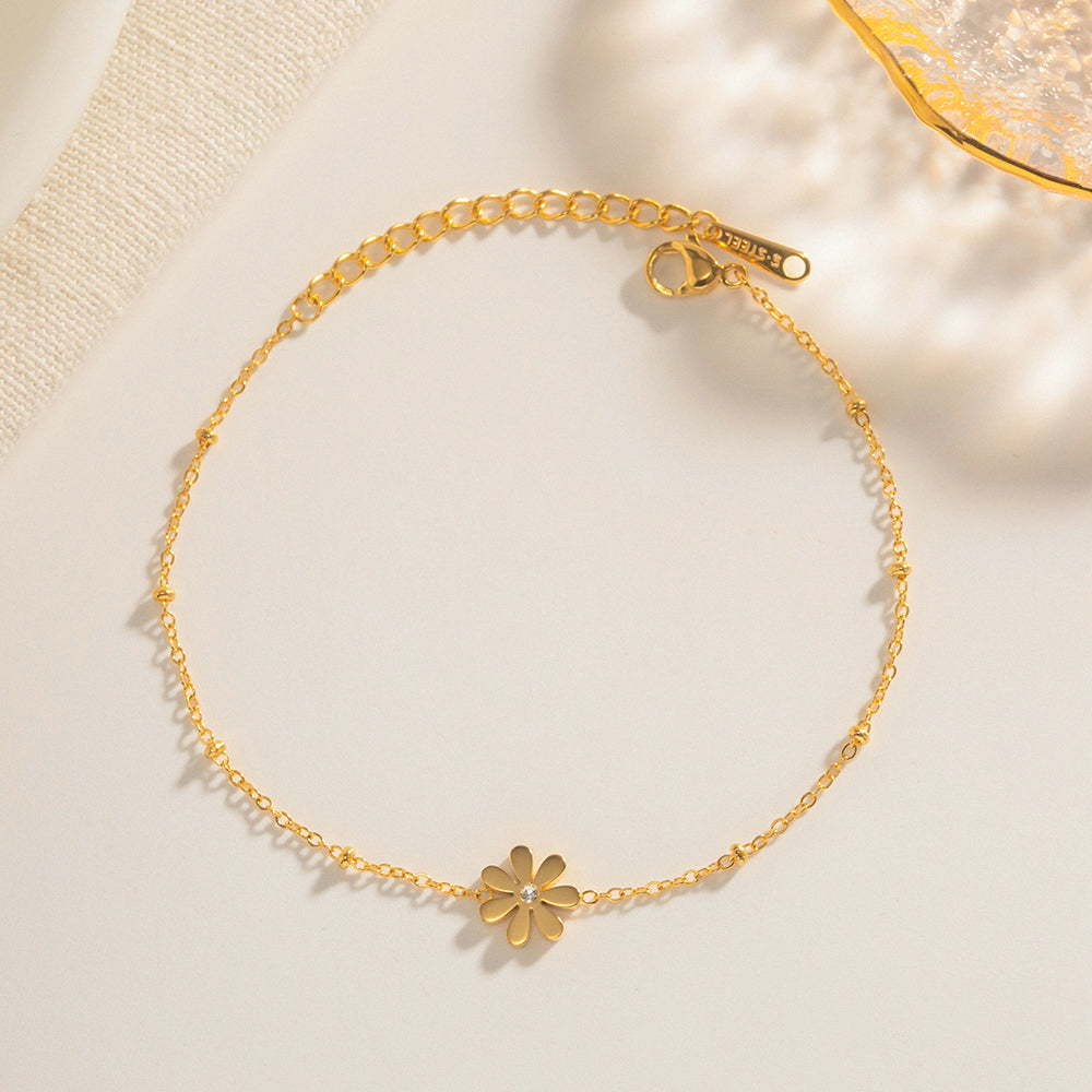 Minimalist Daisy Flower Bracelet || DV21