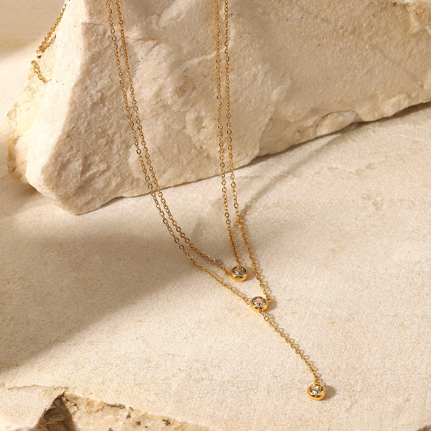 Radiant Drop Layered Necklace || DV15