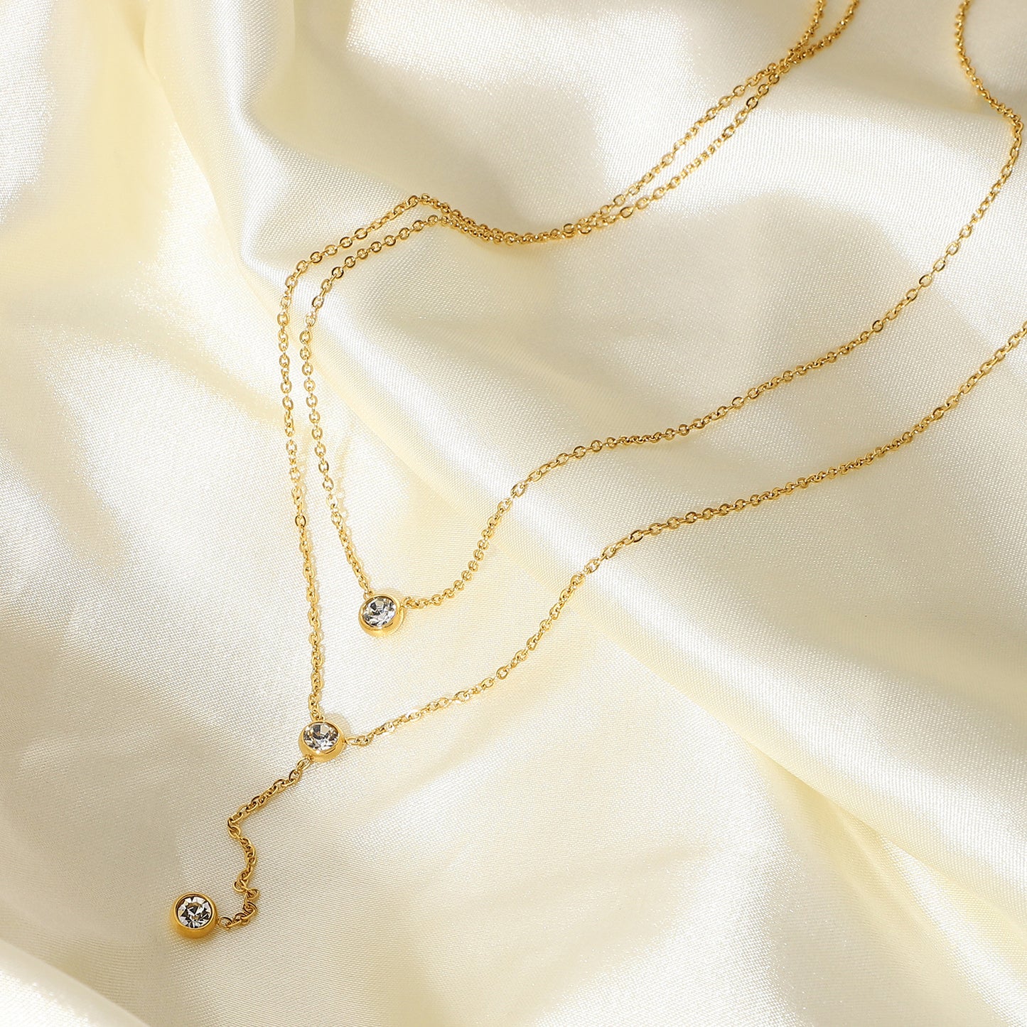 Radiant Drop Layered Necklace || DV15