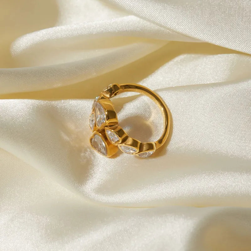 Celeste Diamond Cluster Ring || DV97