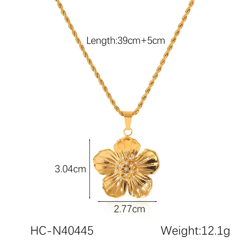Aurielle Bloom Necklace || DV100
