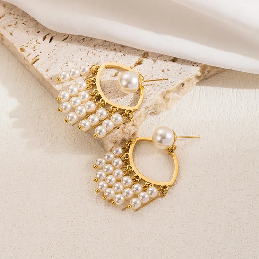 Marcelline Pearl Cascade Earrings || DV133