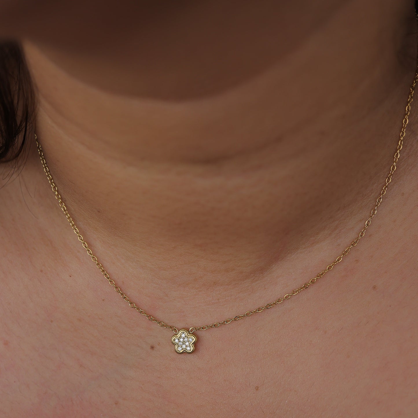 Elowyn Petal Necklace || DV177