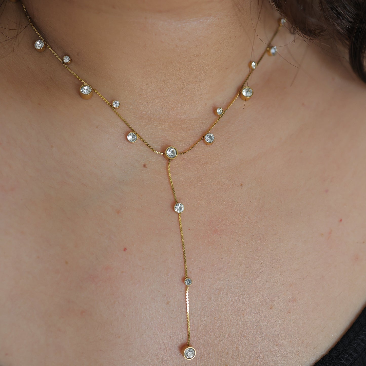 Serena Drop Necklace || DV178