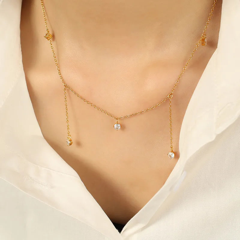 Glimmer Drop Necklace || DV427