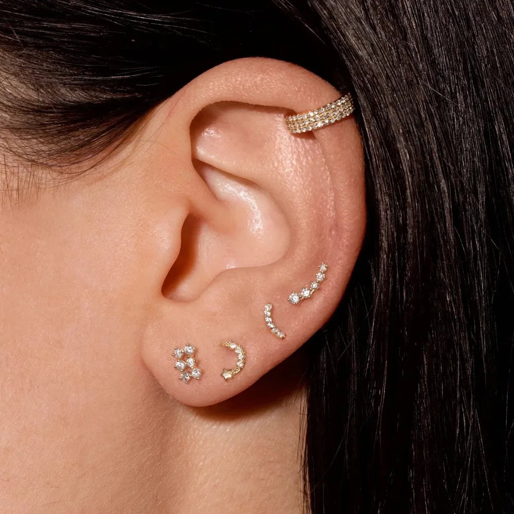 Twinkle Curve Stud || DV518