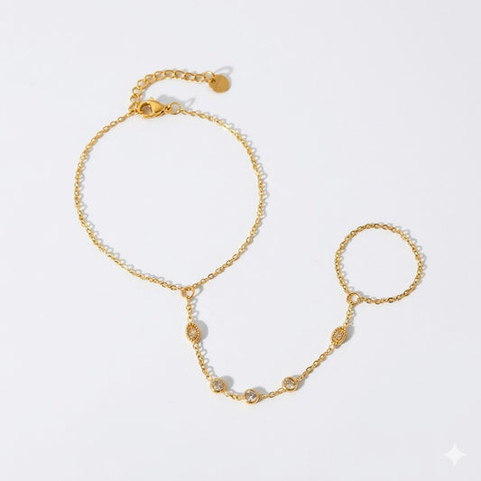 Radiant Hand Chain Bracelet || DV432