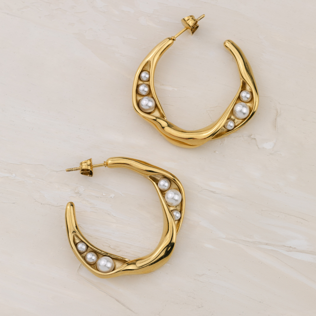 Wave Pearl Hoops || DV150