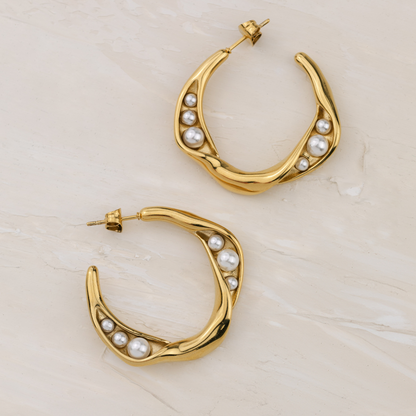 Wave Pearl Hoops || DV150