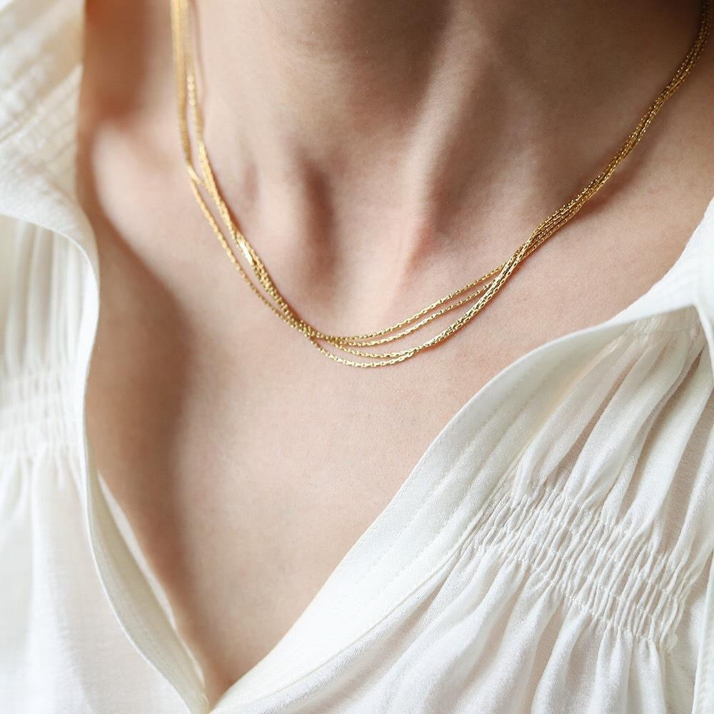 Golden Cascade Multi-Layer Necklace || DV07