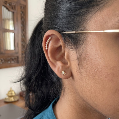 Divine Arc Studs || DV520