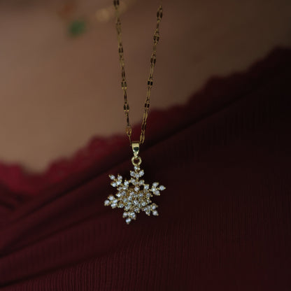 Frostflake Spark Pendant Necklace || DV193