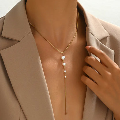 Pearl Drop Lariat Necklace || DV351