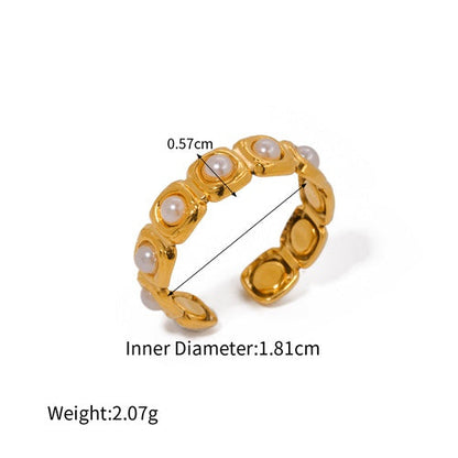 Open Ring with Pearl Accents || DV24