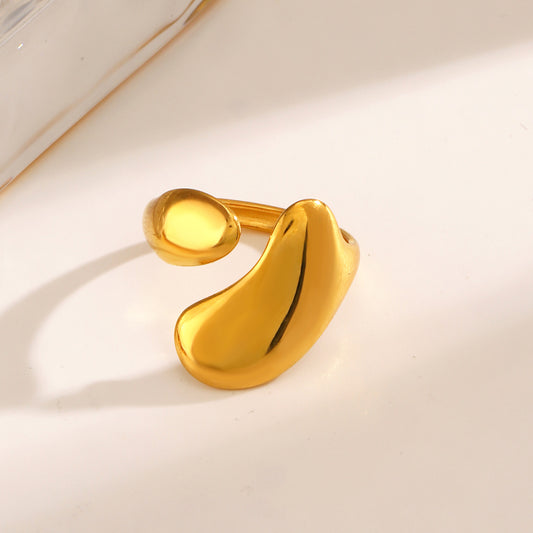 Fluid Gold Statement Ring || DV43