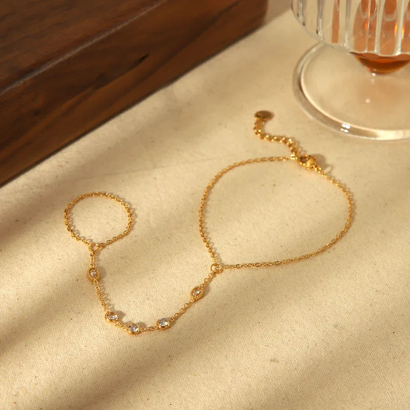 Radiant Hand Chain Bracelet || DV432