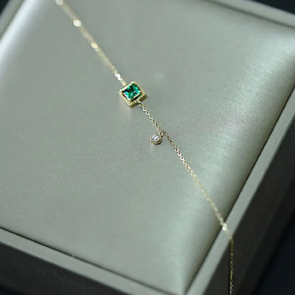 Kaia Emerald Charm Bracelet || DV423