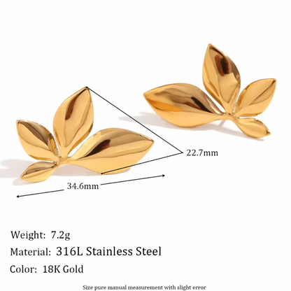 Gilded Leaf Earrings || DV54