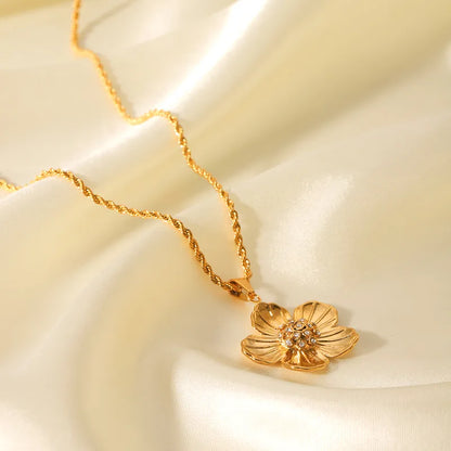 Aurielle Bloom Necklace || DV100