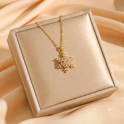 Diamond Snowflake Necklace || DV517